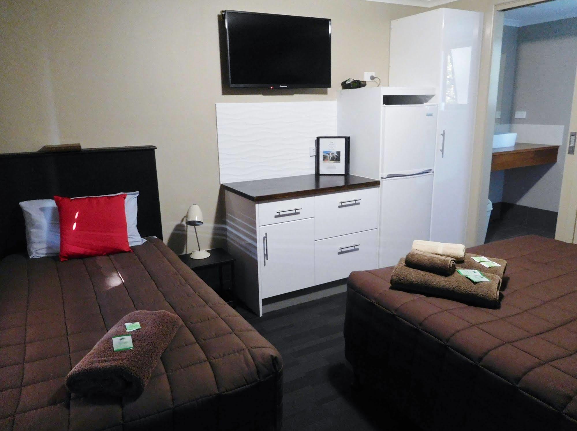 Narrabri Motel And Caravan Park Dış mekan fotoğraf